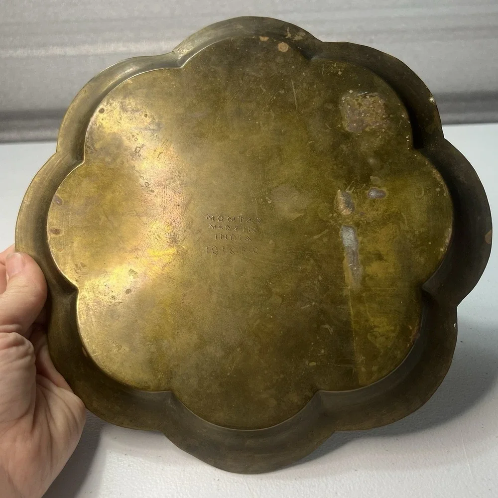 Vintage Metal Indian Botanical Patterned Brass Tray Plate‎ Scallop Flower Mumtaz